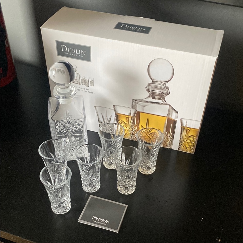 SHAN Crystal Decanter Set with Glasses - Clear